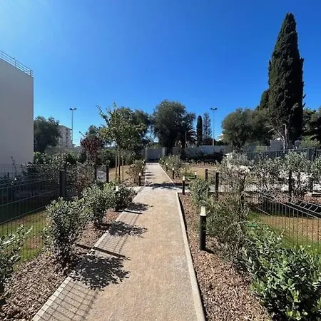 Apartment Jardin Secret C01 *